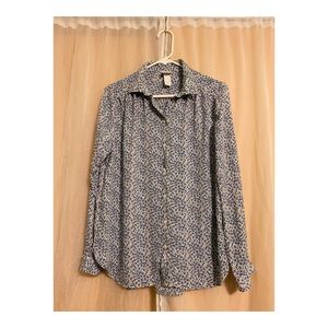 🌿 H&M Relaxed Button Down Shirt — FREE W/ BUNDLE